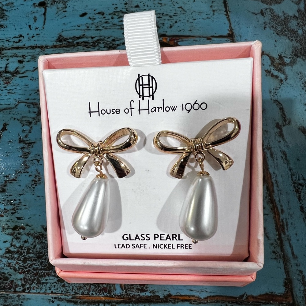 House of Harlow 1960 Gold Bow Earrings with Pearl Drops